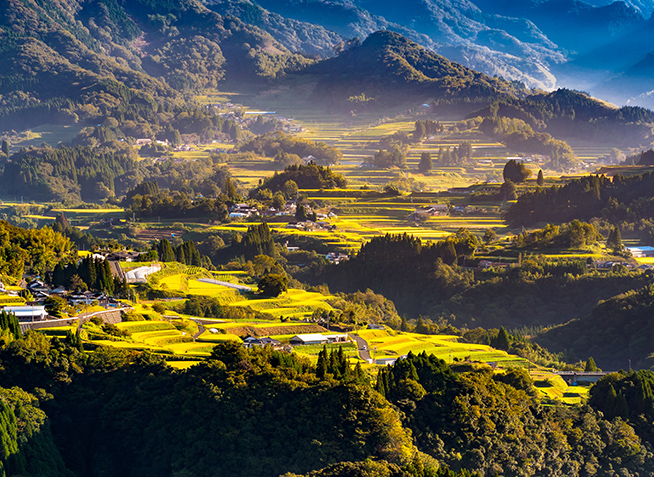 神が住まう地に相応しい原風景の数々