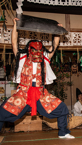 写真：高千穂の夜神楽