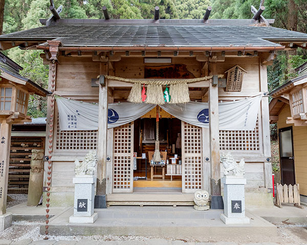 写真：荒立神社